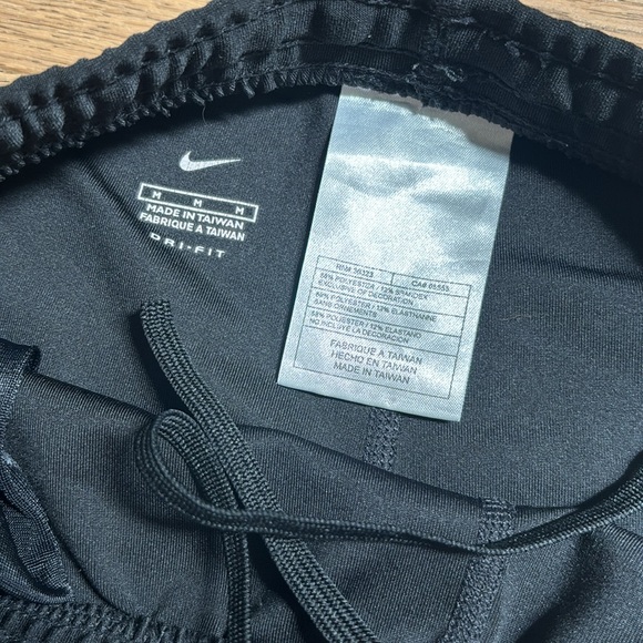 Nike black bike shorts - Picture 2 of 3